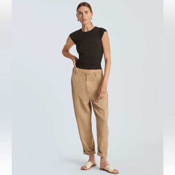 Everlane Pants - NWT EVERLANE The Relaxed Chino Khaki Pant One Button Back Pocket Ankle Size 14